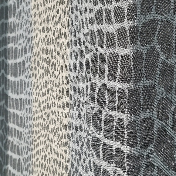 LADIES Soft Warm Fall Scarf with Fringed Ends, 76" X 27.5" Has a Glittery shine - Picture 5 of 7